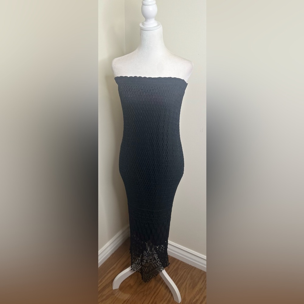 Black Sleeveless Knitted Dress